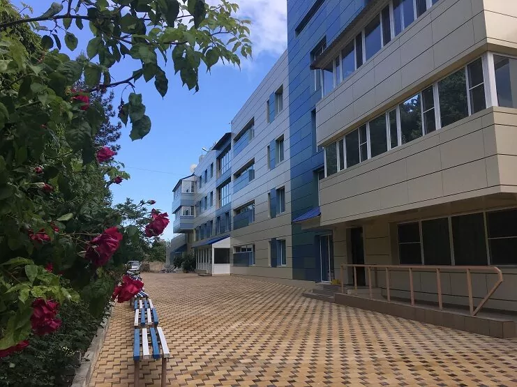 Жемчужина (Алушта)