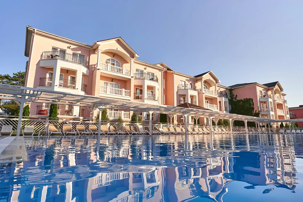 ALEAN FAMILY RIVIERA 4*