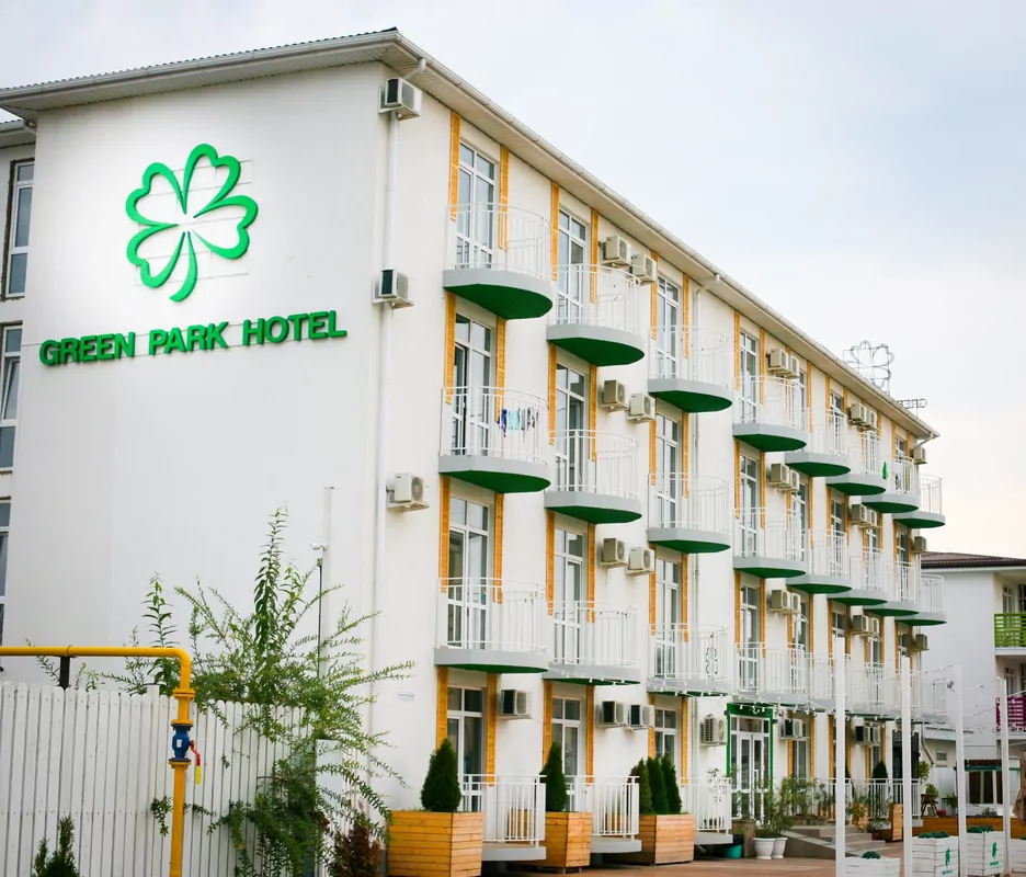 Green Park Hotel