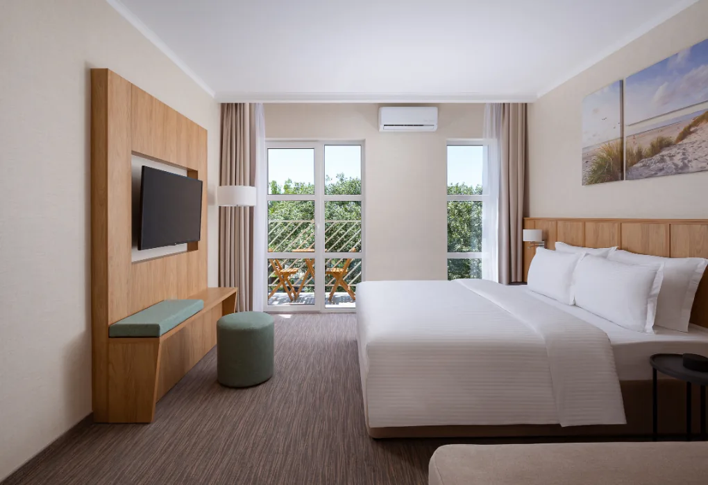 "Miracleon Город Мira Family Resort&Spa Anapa" (Город Мира) Отель*****