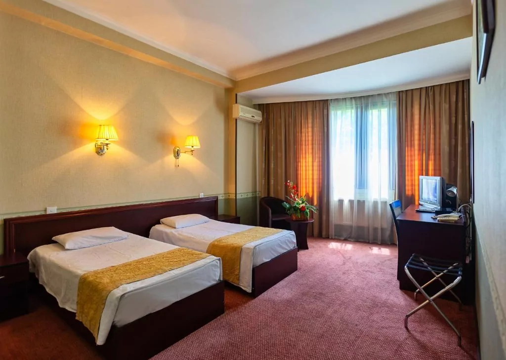 Diplomat Suites Hotel