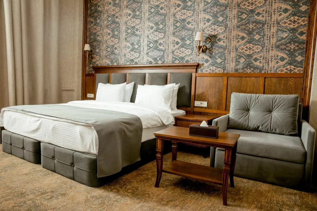 Midway Baku Hotel