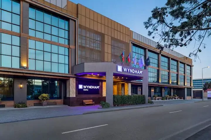 Wyndham Hotel Baku (бывш. Rich Hotel)