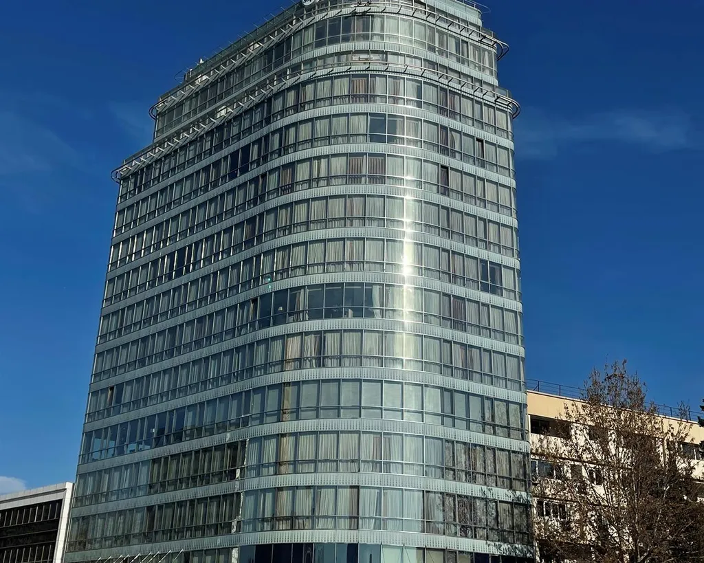 Отель «Parkside Hotel & Apartments Baku»