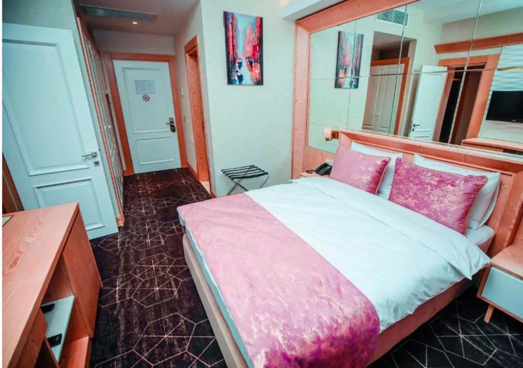 Regal Inn Hotel