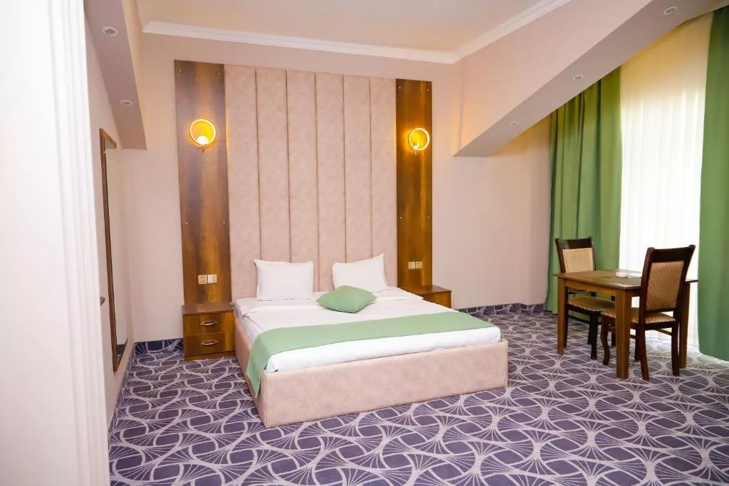 Sunrise Hotel