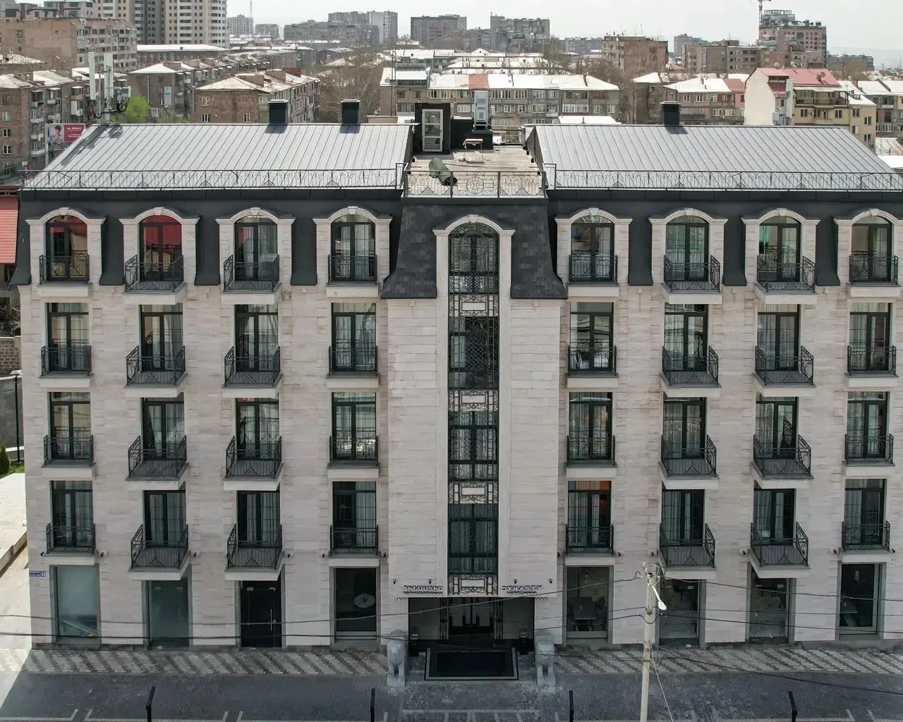 Dynasty Hotel