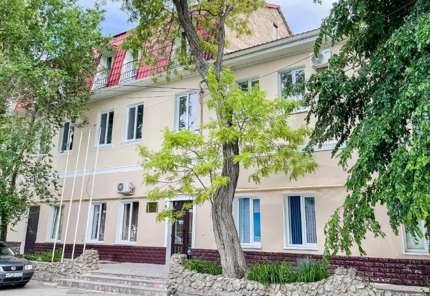 Абсолют (Евпатория)