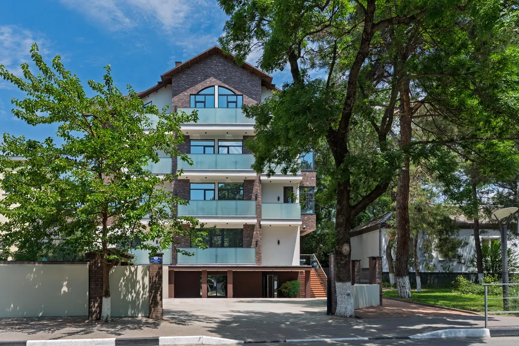 Отель «Пафос»
