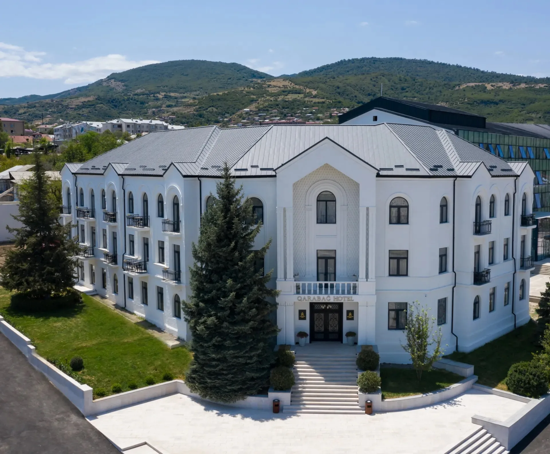 Qarabag Hotel