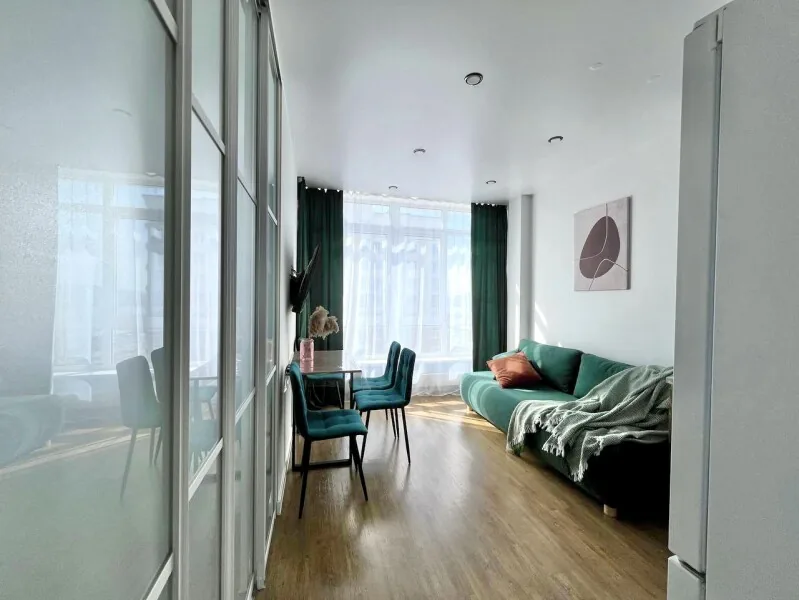 Unique Apart Притомский 25