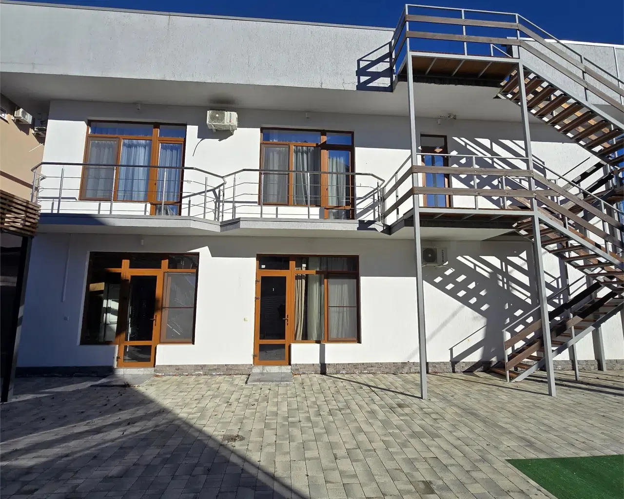 Велес (Лазаревское)