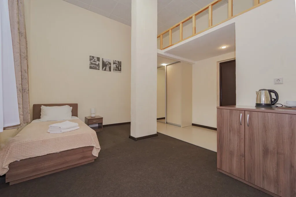 D-hotel