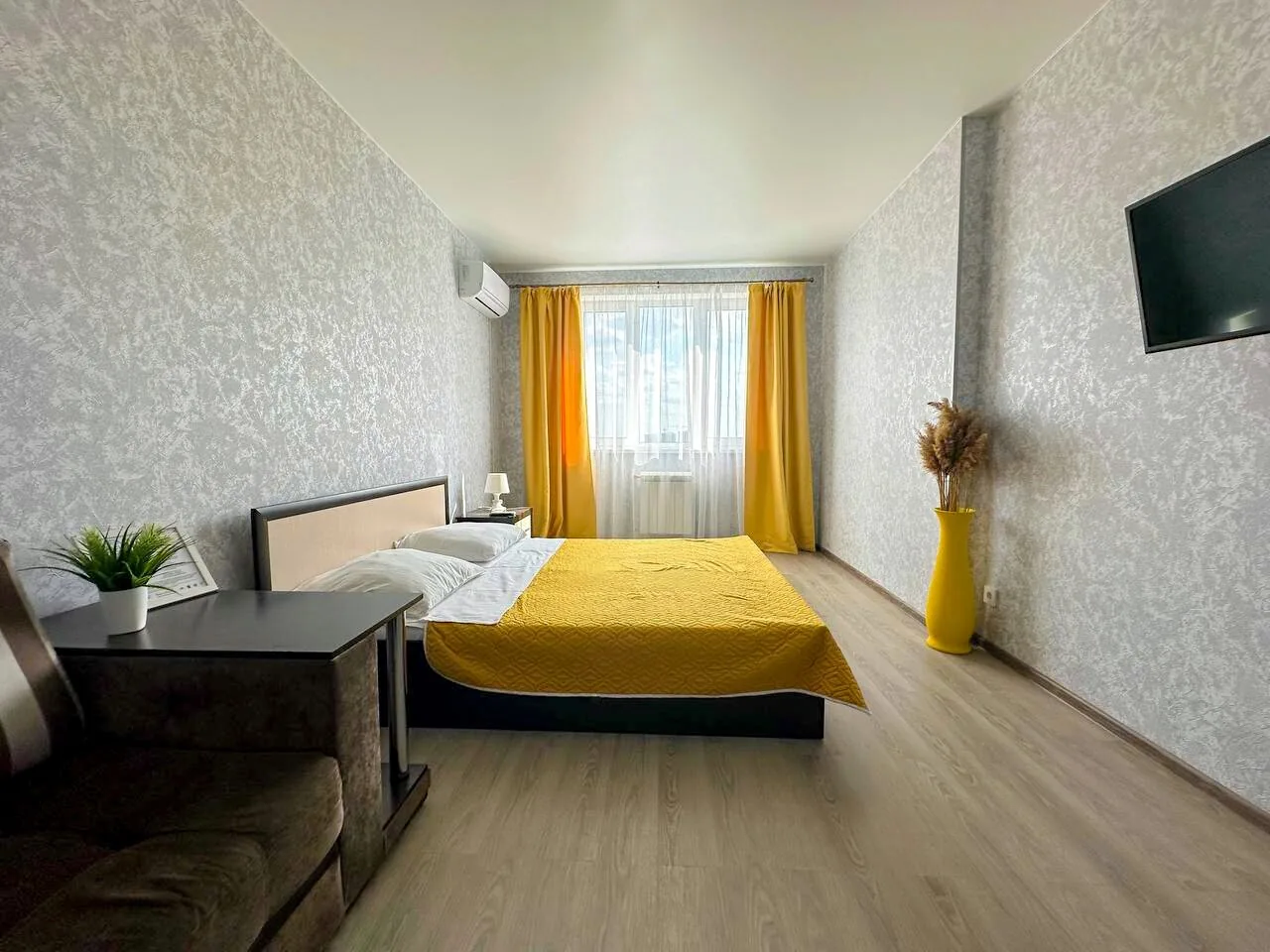 EasyRent  К.Маркса, 242