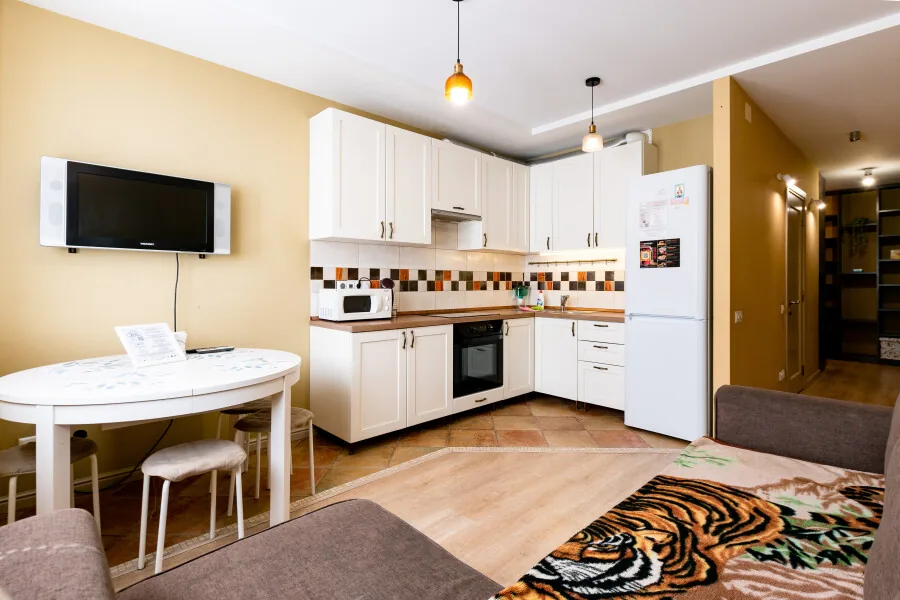 EasyRent  К.Маркса, 32