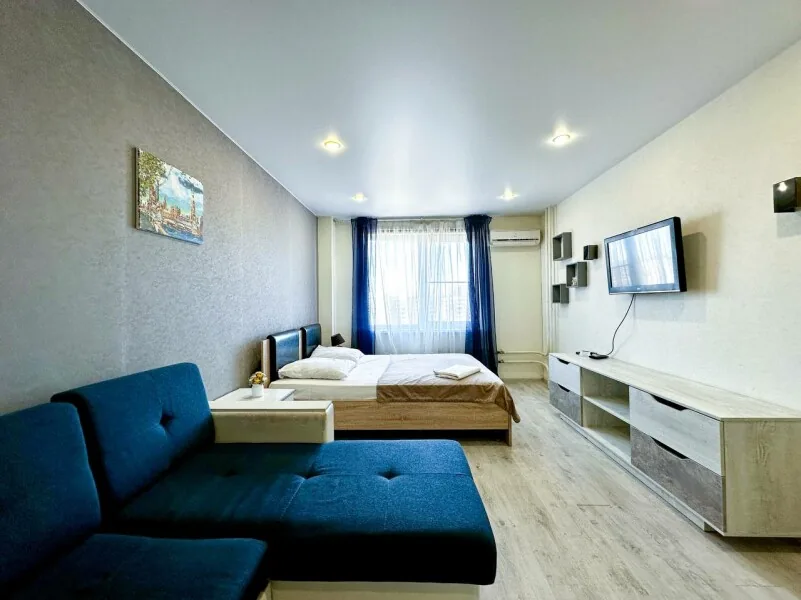 EasyRent  Московский, 44