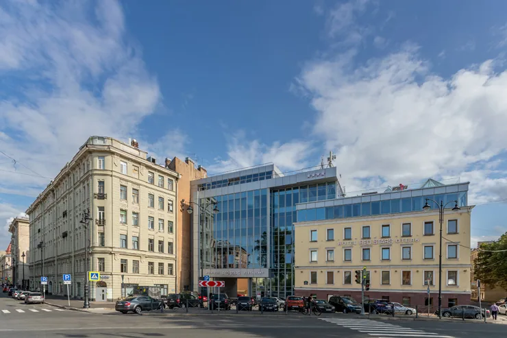 Red Stars Hotel
