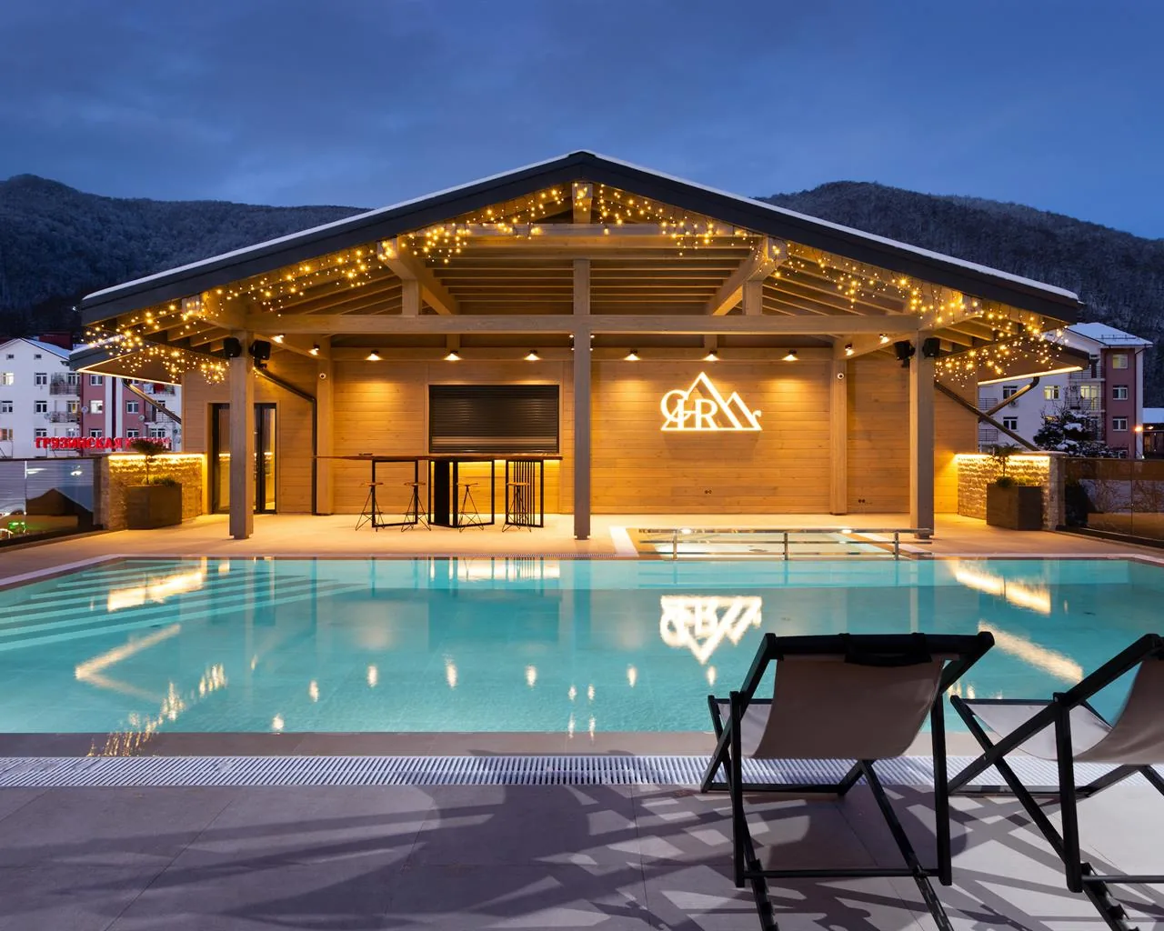 Country Hills Resort