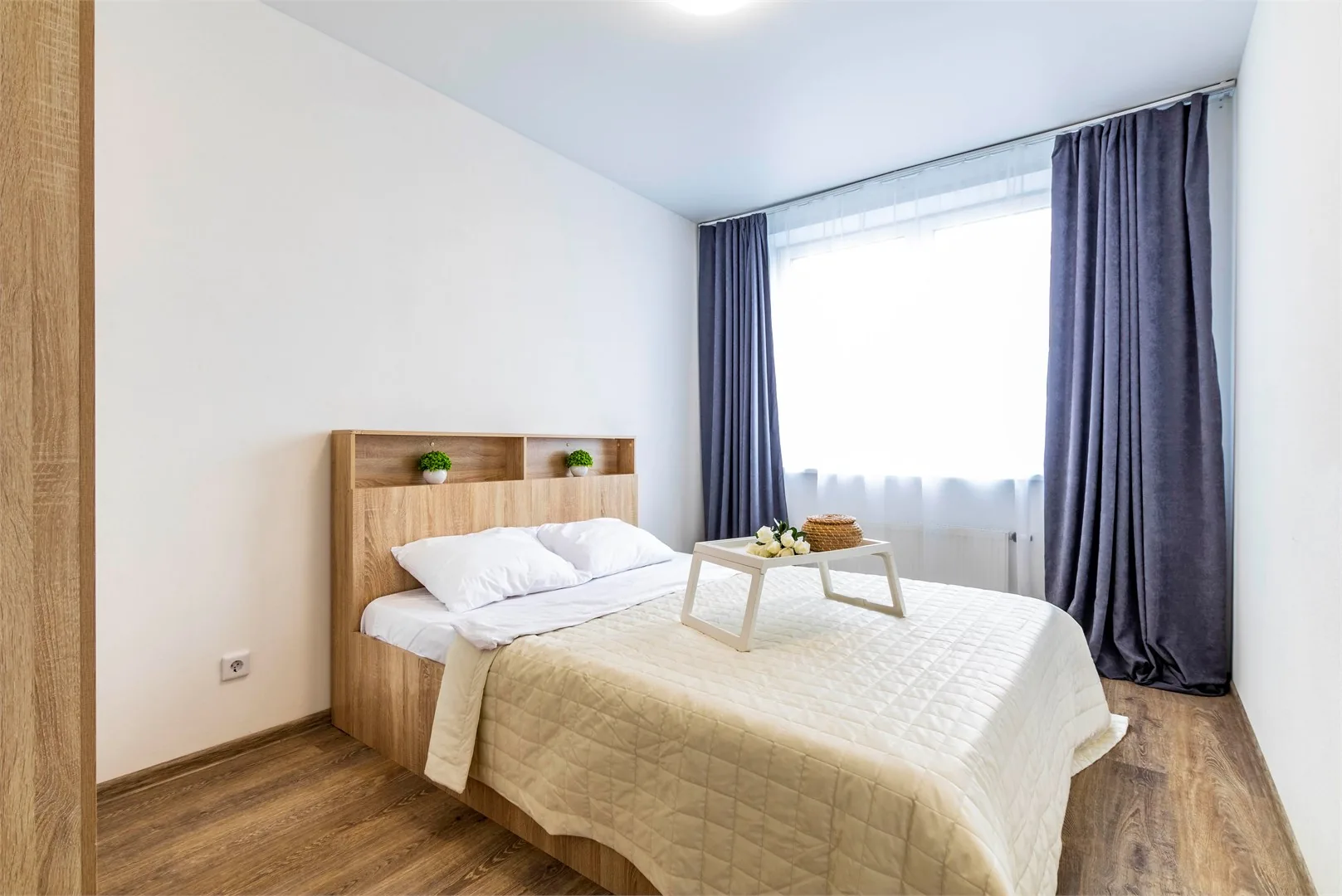 BeGuest на Крауля 89А
