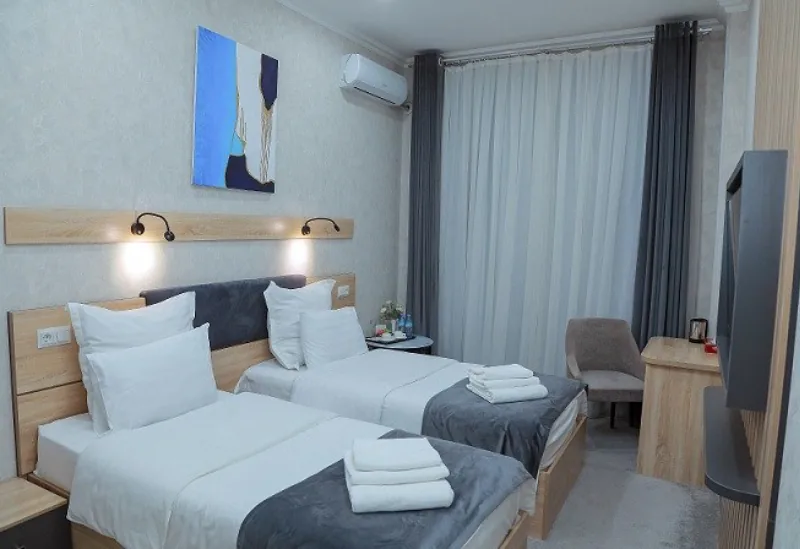 "Art Residence" ***