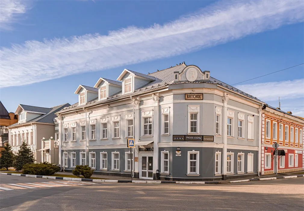 "Русские Сезоны Село Вятское" 4* бутик-отель