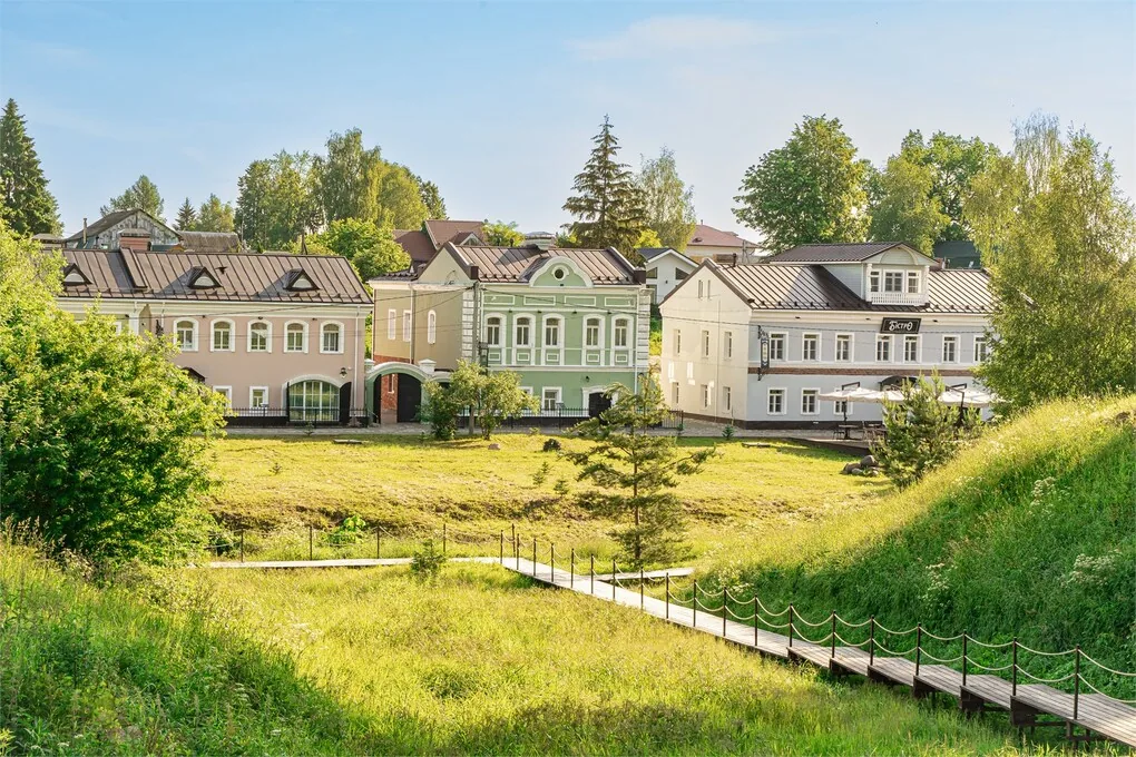 "Русские Сезоны Село Вятское" 5* бутик-отель